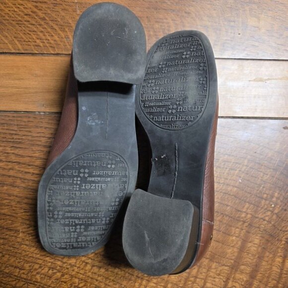 Naturalizer Women Brown Moc Split Toe Loafer Block‎ Heel Size 6.5    765N66 - Picture 6 of 8